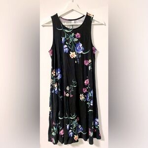 OLD NAVY Floral Flowy Swing Dress - Size US M